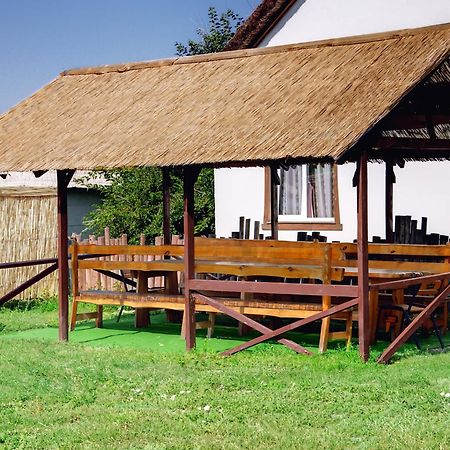 Mayak Resort Kam'yani Potoky Esterno foto