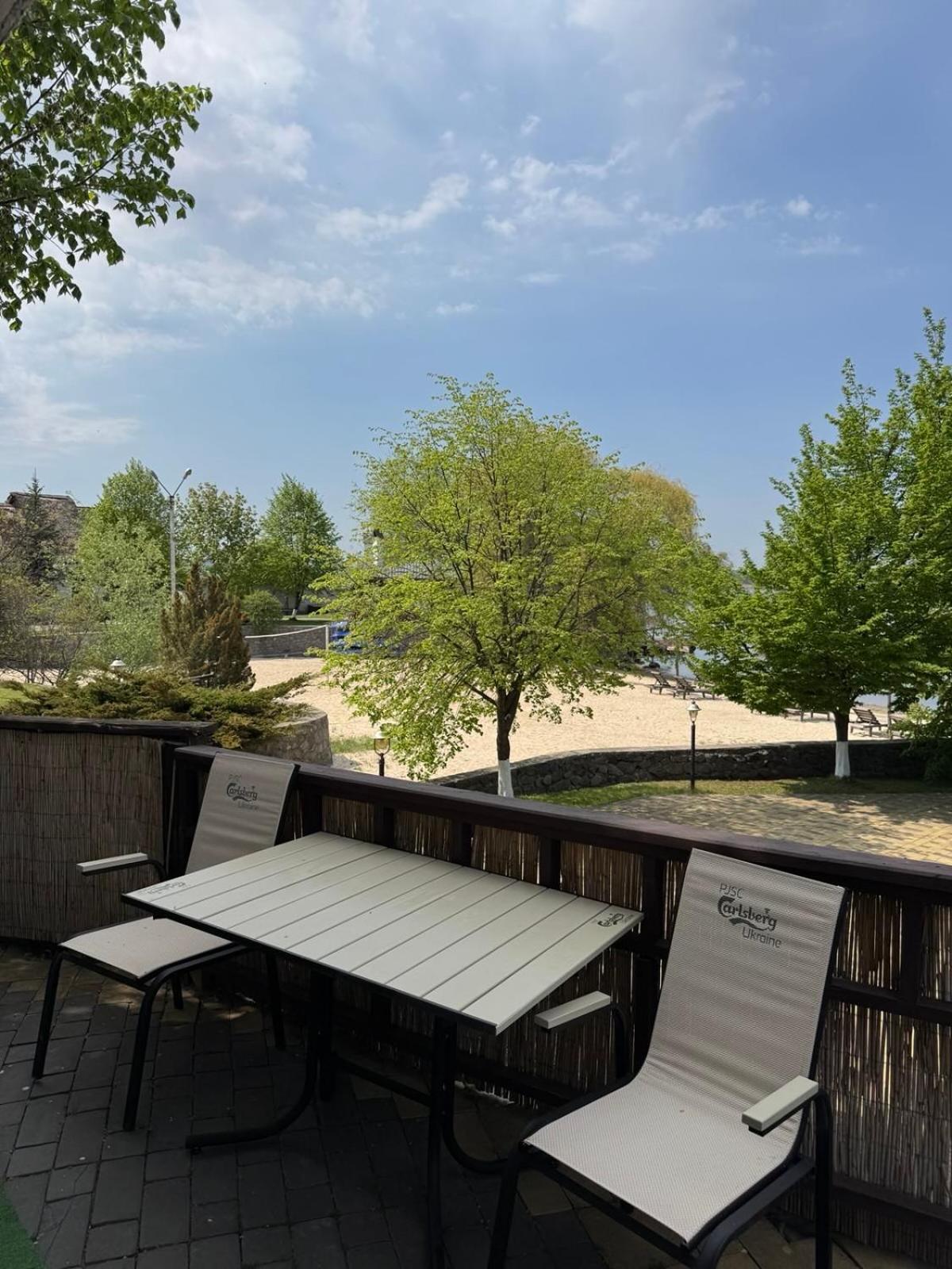 Mayak Resort Kam'yani Potoky Esterno foto